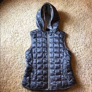 Girls PrimaLoft® lightweight puffer vest